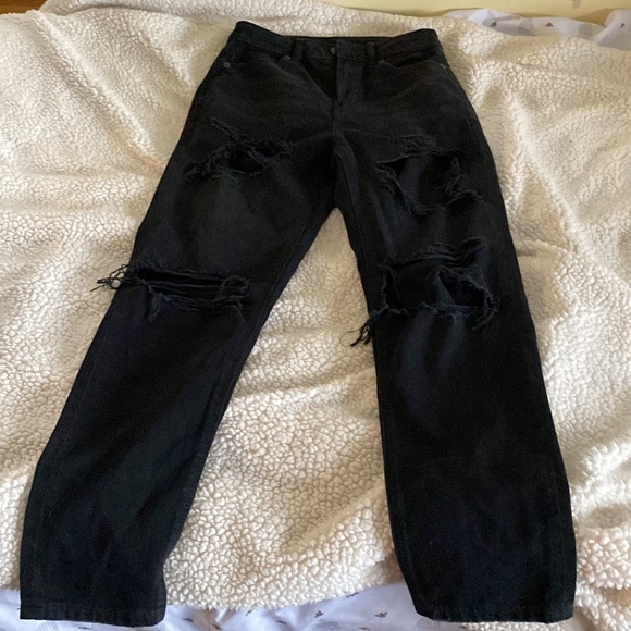 AE black destressed denim jeans New without tags - Picture 2 of 9